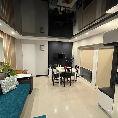 White House Apartment *